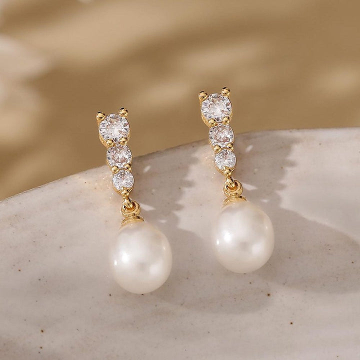 18K Gold Plated Dewdrop Gradient CZ Freshwater Pearl Drop Earrings