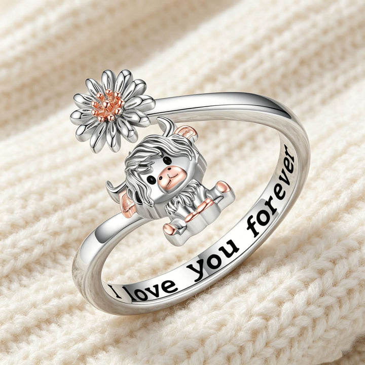 Two-Tone Scottish Highland Cow Daisy Adjustable Open Ring