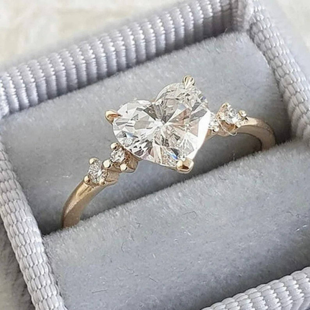 18K Gold Heart Cut Moissanite Ring