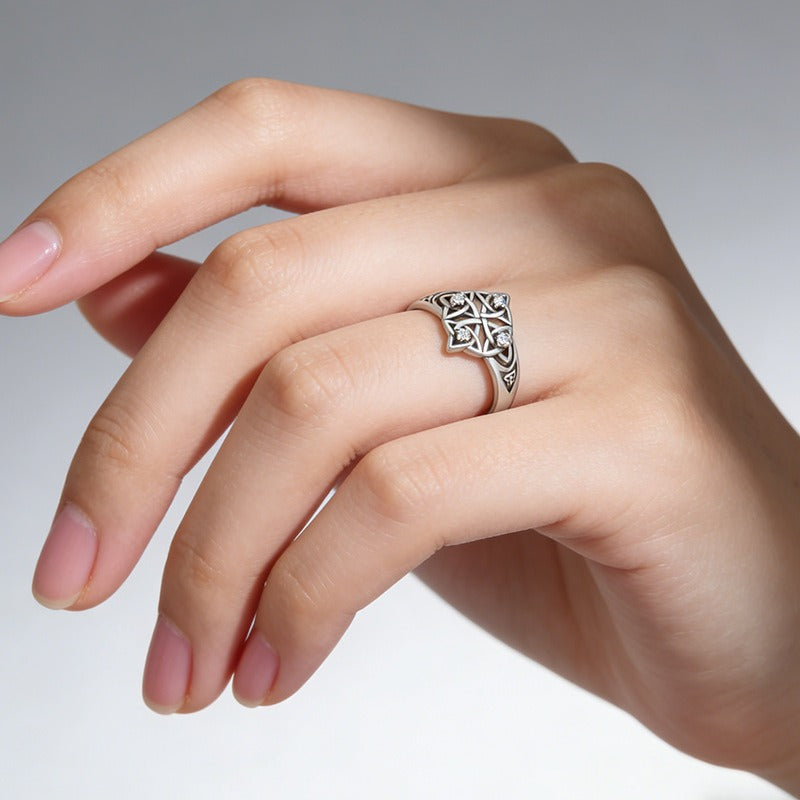 Celtic Witches' Knot Protection S925 Silver Ring