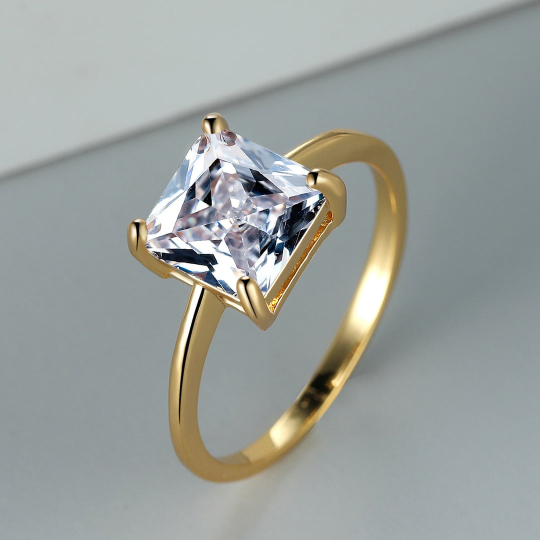 Princess Solitaire 18K Gold Princess Cut Moissanite Ring
