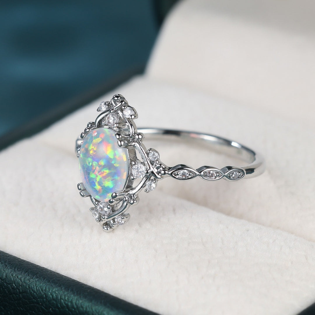 18K Gold Opal Vintage Ring
