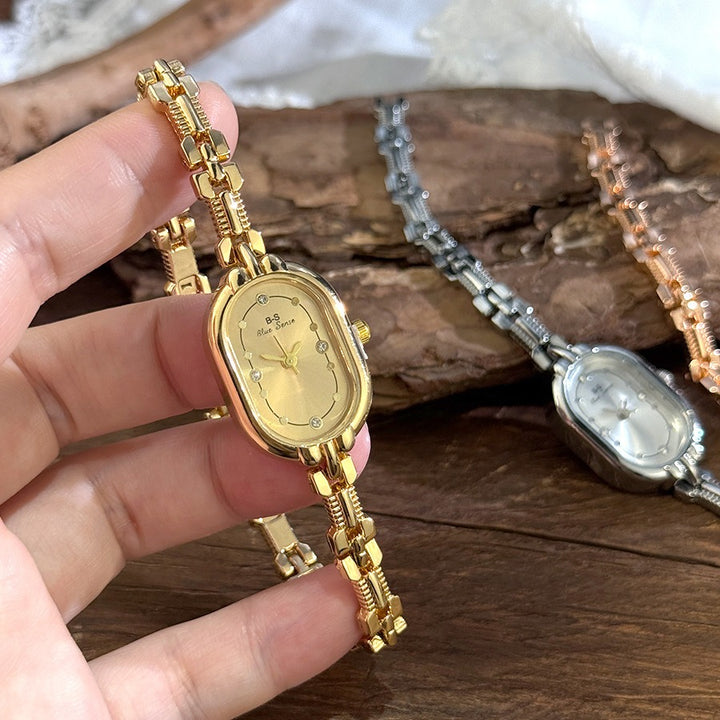 Vintage Oval Chain Ladies Quartz Watch