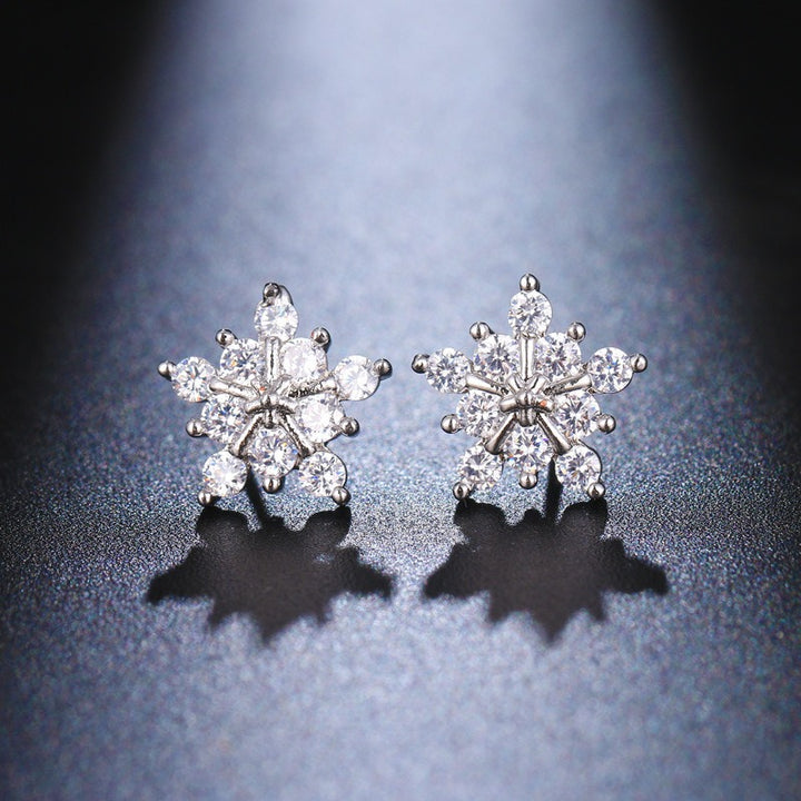 S925 Silver Dainty Snowflake CZ Stud Earrings Winter Holiday Jewelry