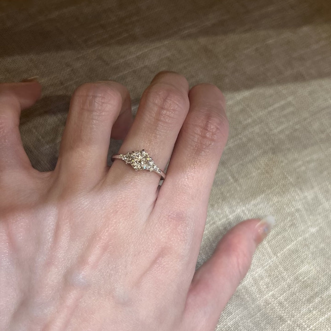S925 Silver Classic Round CZ Ring | Graduated Cluster Accent Band