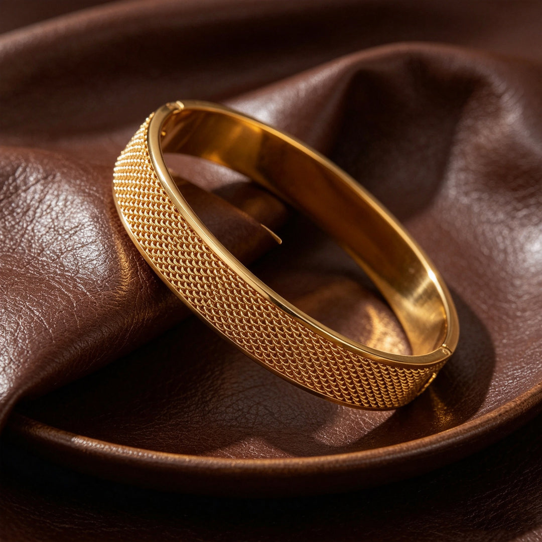 14K Gold Vintage Mesh & Twisted Bangle Classic Woven Texture Bracelet