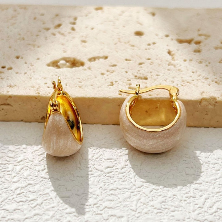18K Gold Cream Frosted Teardrop Huggie Hoops Minimalist Sculptural Earrings