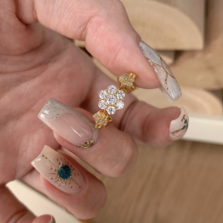 「Bloom Sparkle」Full Pave Flower Adjustable Ring