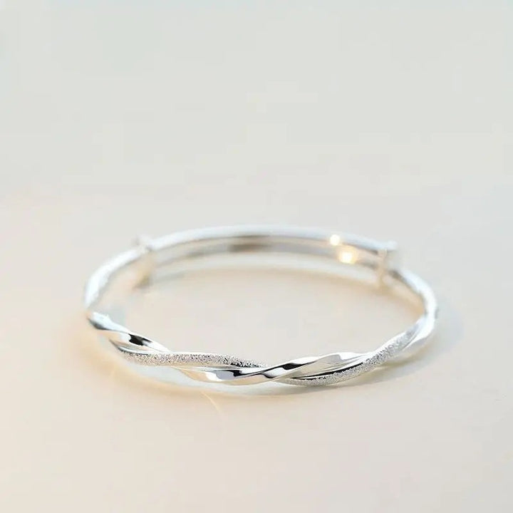 Infinite Eternity S925 Sterling Silver Frosted Mobius Strip Bracelet