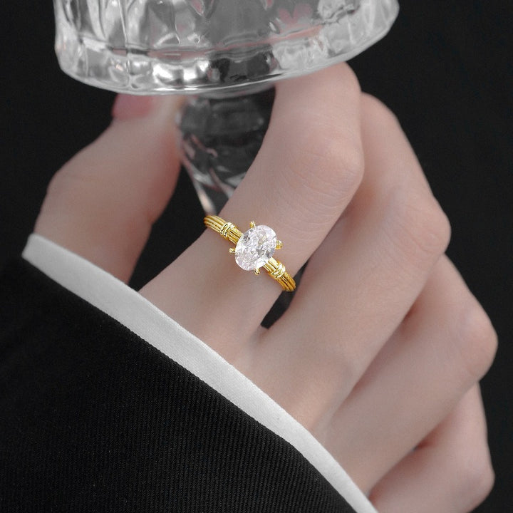 18K Gold / White Gold Oval Cut Moissanite Rope Twist Adjustable Ring