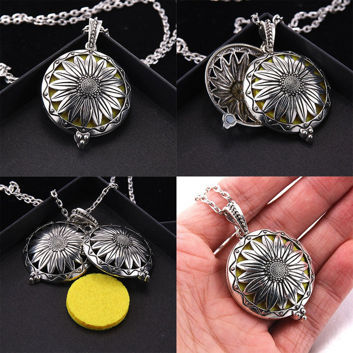 Vintage Antique Bronze/Silver Aromatherapy Essential Oil Diffuser Necklace