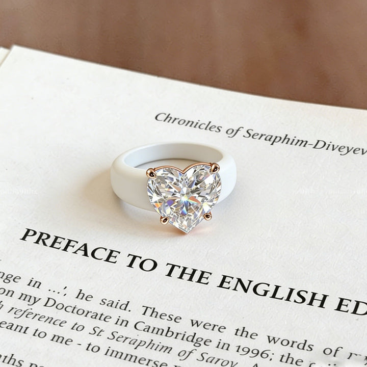 Zero-Pressure Shine Silicone Moissanite 4-Prong Ring