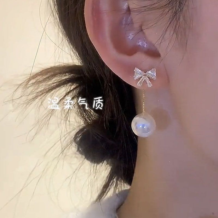 18K Gold Iridescent Pearl Drop Earrings