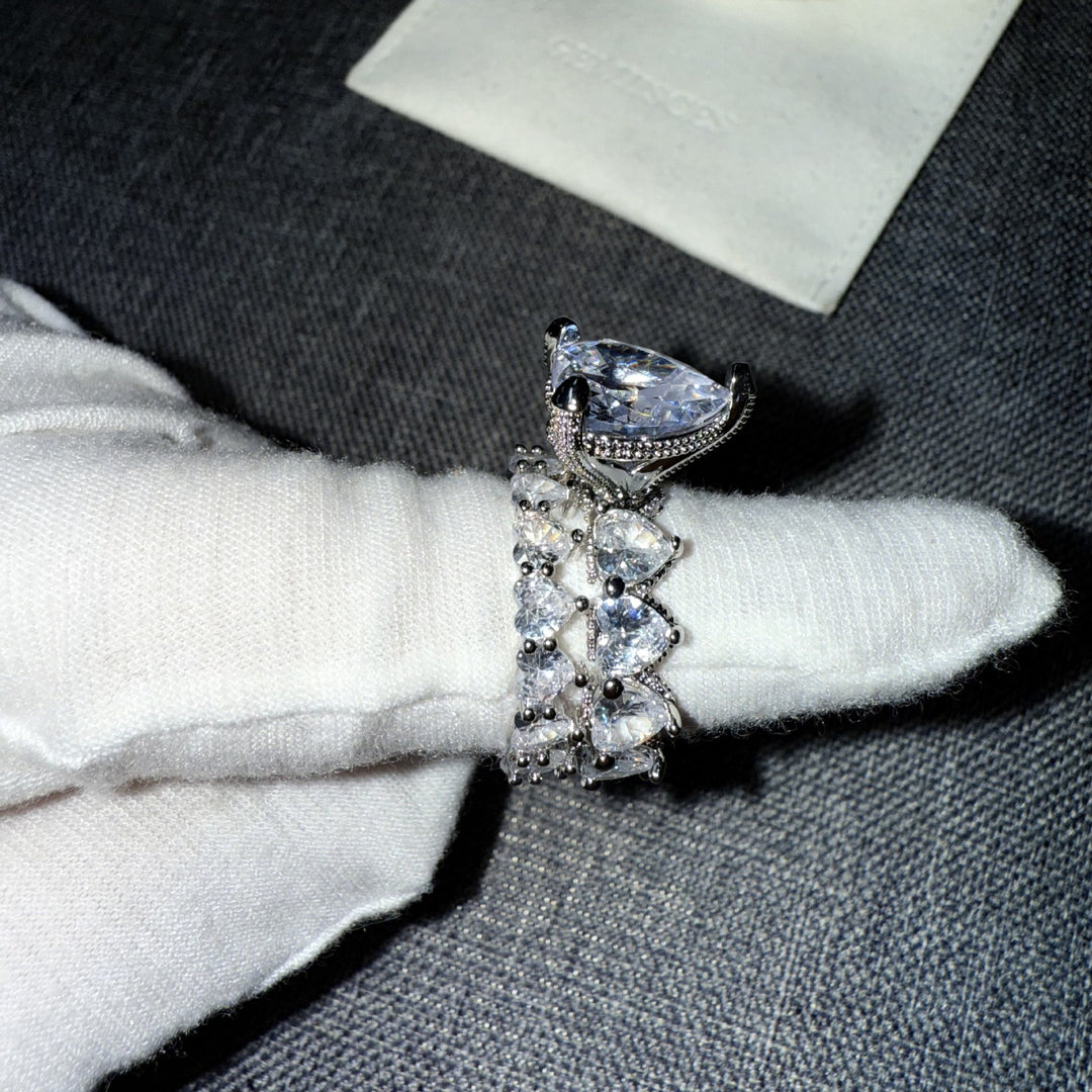 Heart's Promise Heart-Shaped Moissanite Ring Set