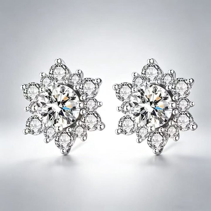 S925 Silver Brilliant Snowflake Pavé Stud Earrings Winter Romantic Jewelry