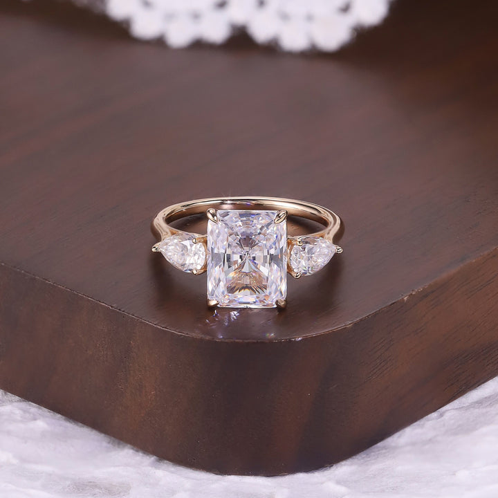 18K Gold Classic Three-Stone Ring | Cushion Cut & Pear Accents