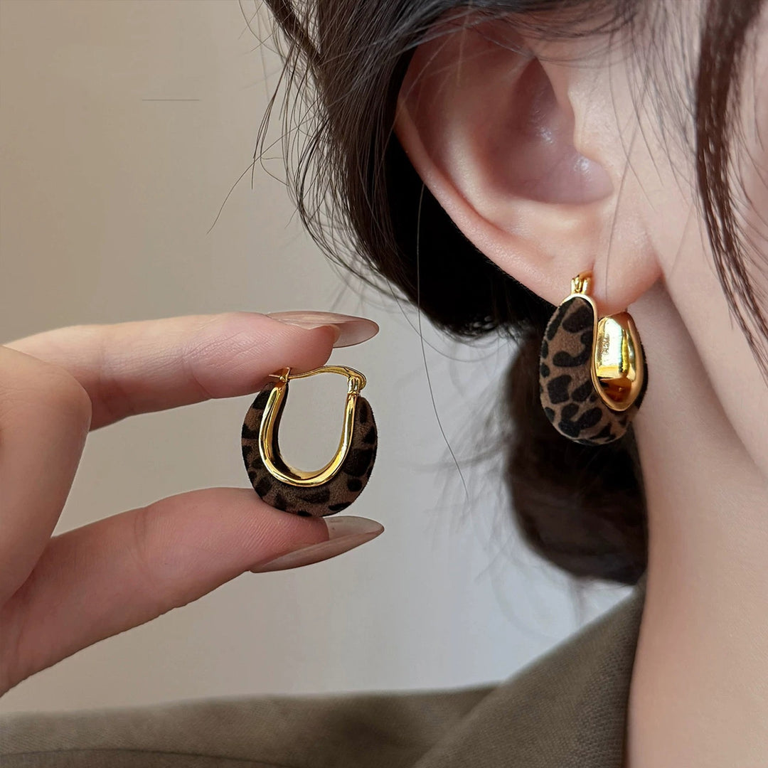 Vintage Velvet & Leopard Print Contrast Hoop Earrings Fall/Winter Aesthetic Huggie Hoops