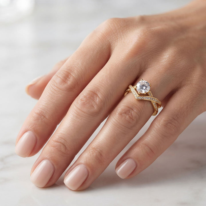 Handcrafted S925 Sterling Silver Intertwined Pavé Split Shank Solitaire Ring