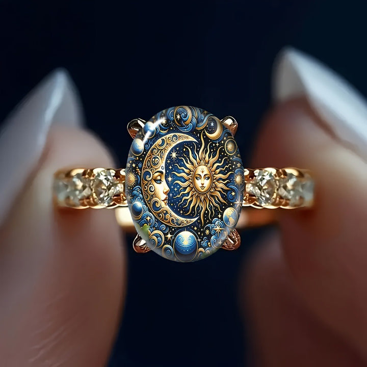 18K Gold Vintage Sun & Moon Ring Mysterious Celestial Art Ring
