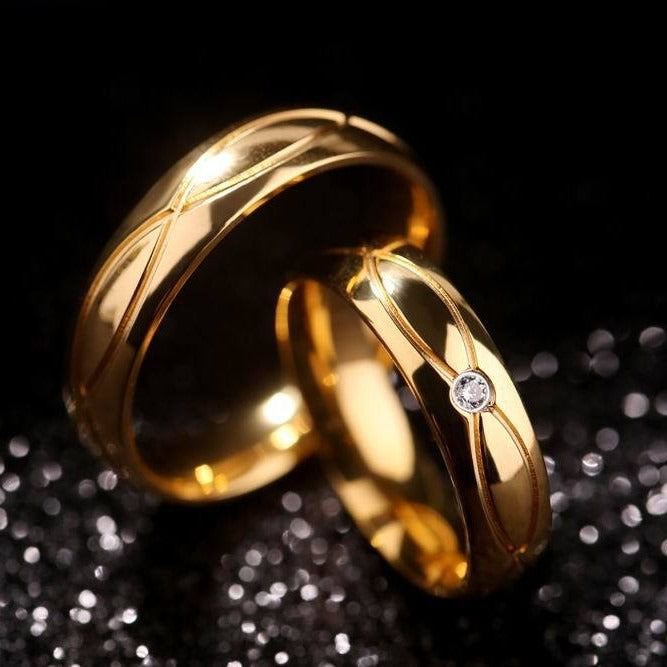 18K Gold Intertwined Couple Rings Wide Band Wedding Bands