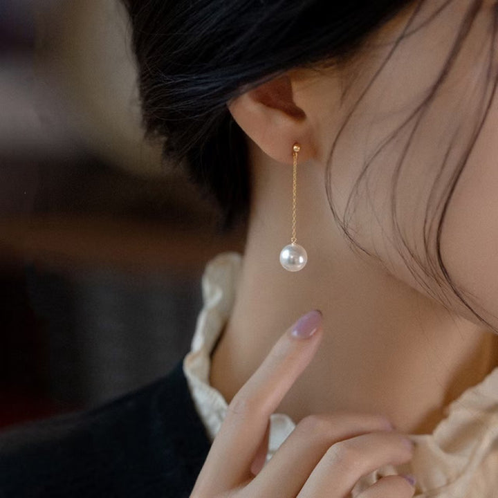 Classic French Pearl Earring