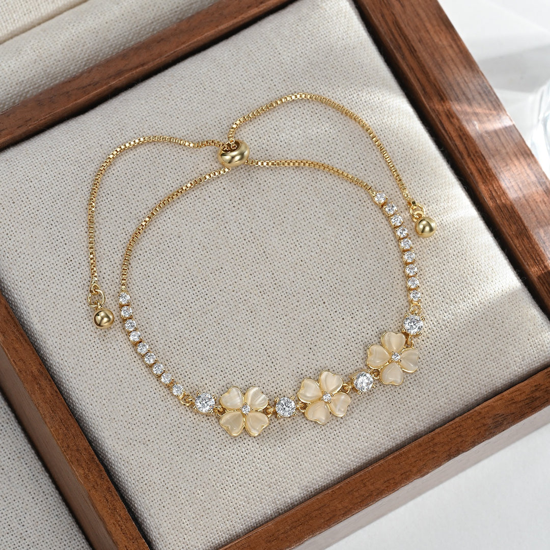 18K Gold Vintage Four-Leaf Clover Bracelet Elegant Pearl Shell & CZ Floral Jewelry