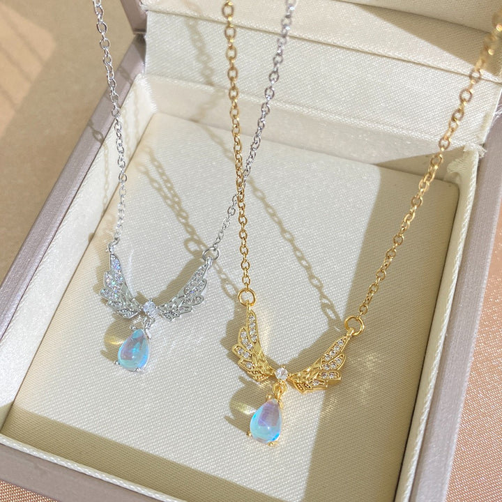 S925 Silver Angel Wings Moonstone Necklace Romantic Iridescent Drop Clavicle Chain