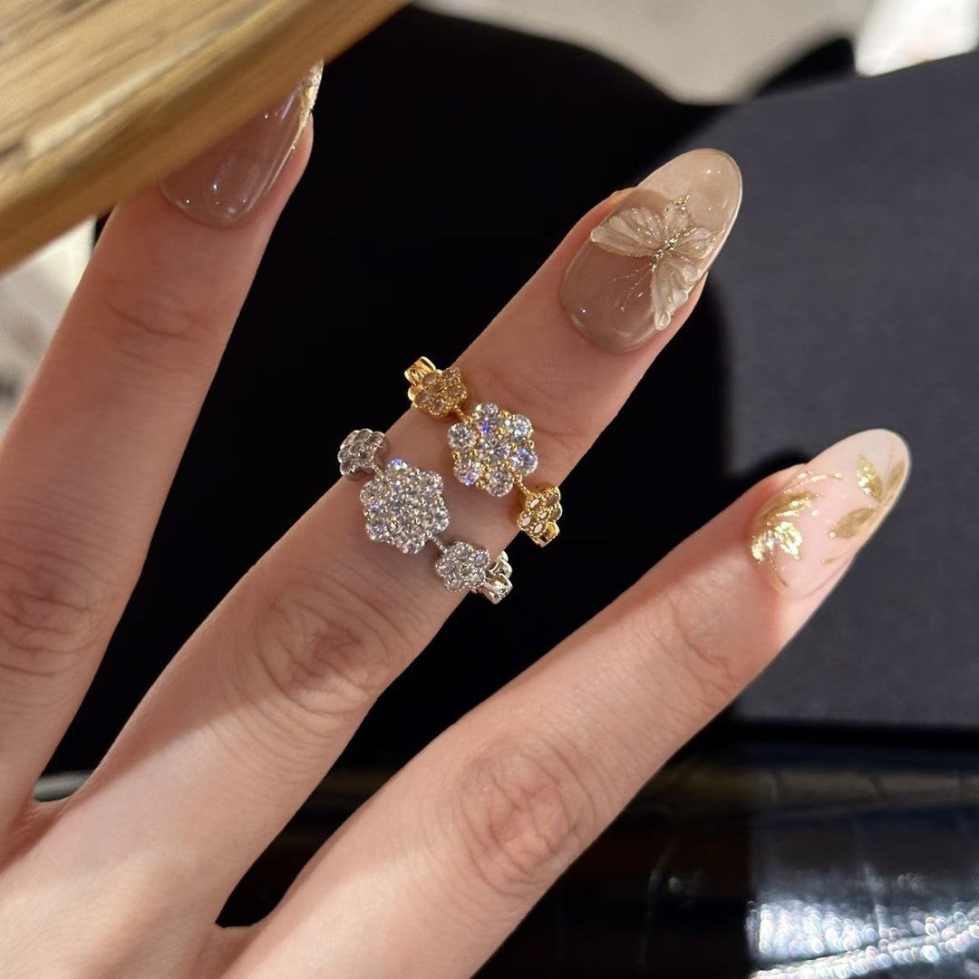 「Bloom Sparkle」Full Pave Flower Adjustable Ring