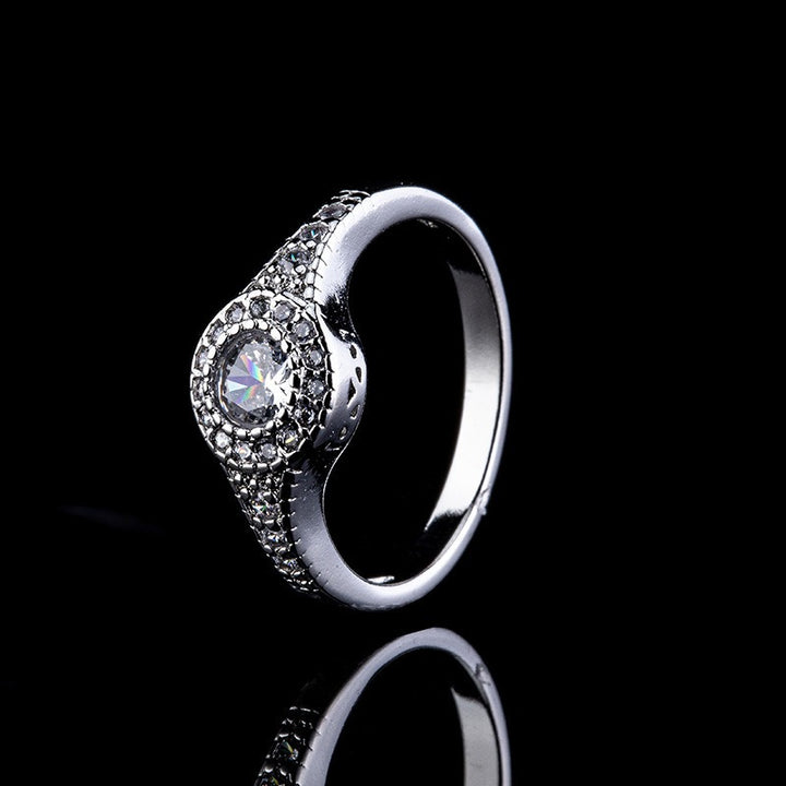 S925 Silver Platinum Plated Stellar Halo 3-Piece Moissanite Ring Set