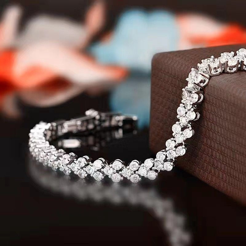 Double Heart Roman Chain Bracelet