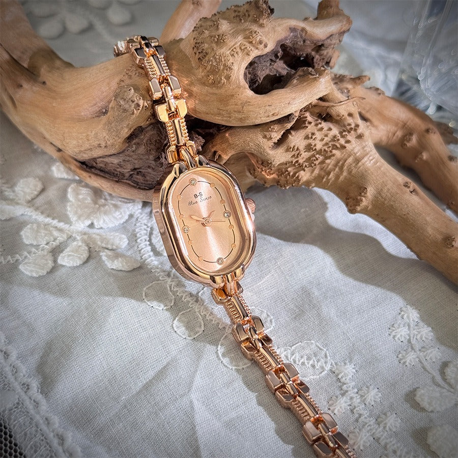 Vintage Oval Chain Ladies Quartz Watch