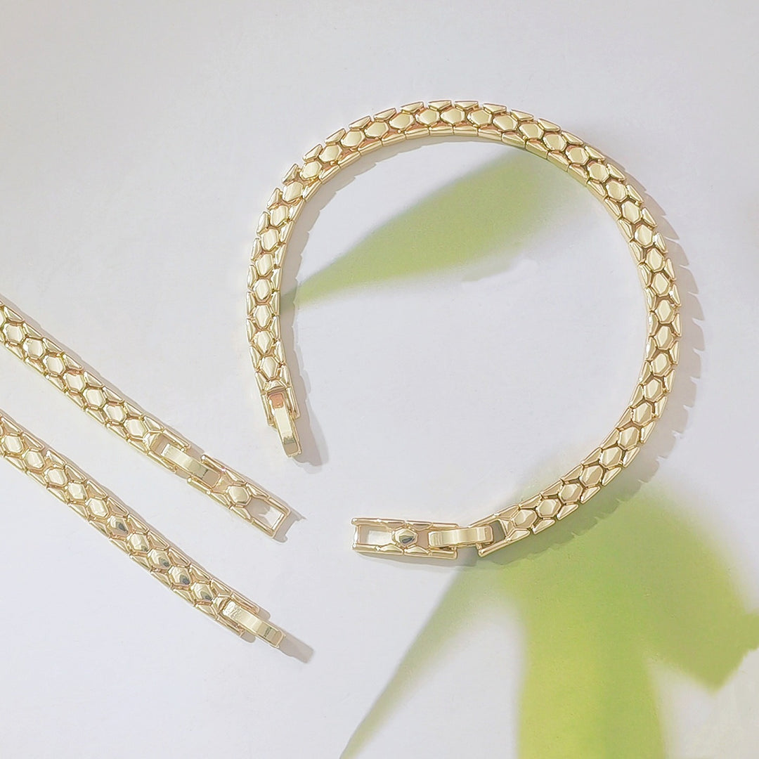 Honeycomb Rhythm 14K Gold Plated Geometric Hexagon Insert Clasp Bracelet