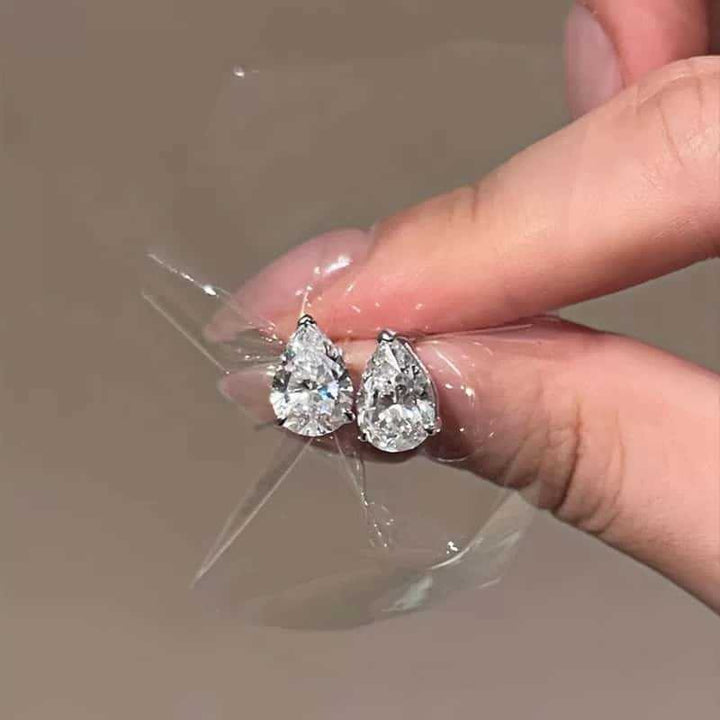 Pure Teardrop S925 Silver Moissanite Teardrop Stud Earrings