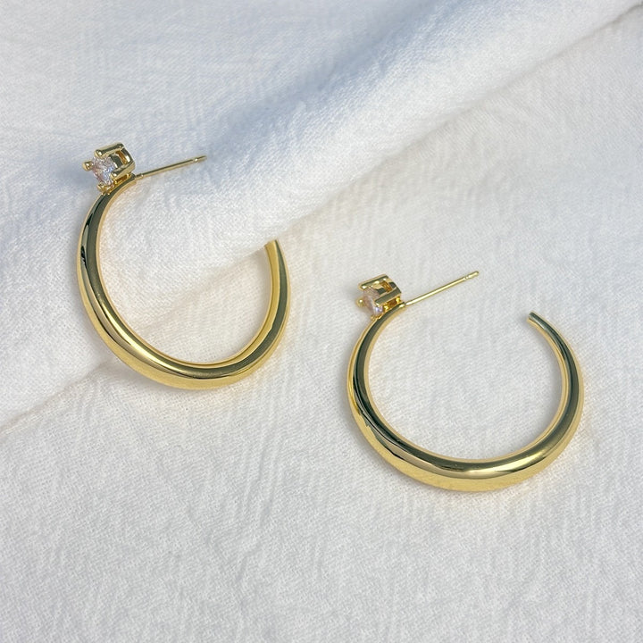 Minimalist Chunky C-Hoop Stud Earrings with Pavé Crystal