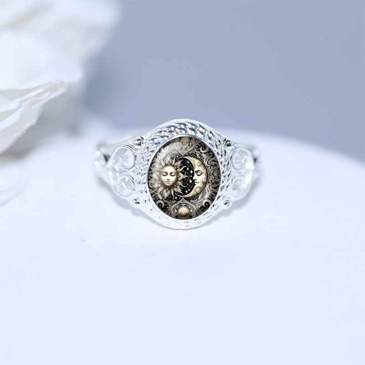 Celestial Legends S925 Sterling Silver Vintage Sun & Moon Motif Adjustable Ring