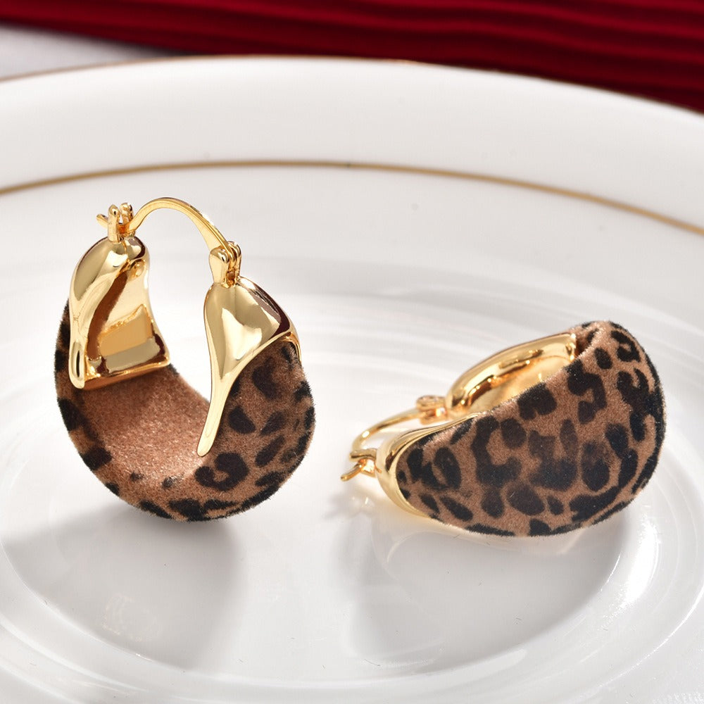 Vintage Velvet & Leopard Print Contrast Hoop Earrings Fall/Winter Aesthetic Huggie Hoops