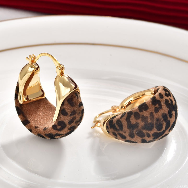 Vintage Velvet & Leopard Print Contrast Hoop Earrings Fall/Winter Aesthetic Huggie Hoops