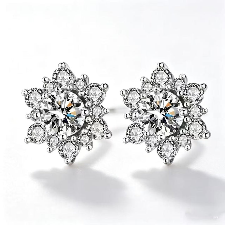 S925 Silver Brilliant Snowflake Pavé Stud Earrings Winter Romantic Jewelry