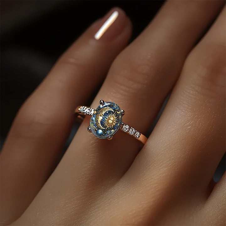 18K Gold Vintage Sun & Moon Ring Mysterious Celestial Art Ring