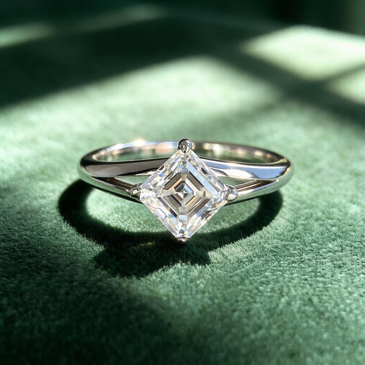 S925 Sterling Silver Kite-Cut Split Shank Ring