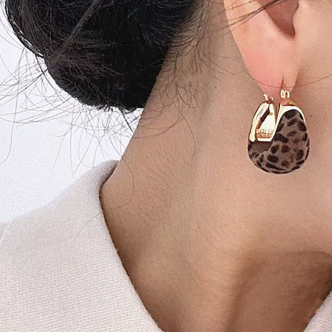 Vintage Velvet & Leopard Print Contrast Hoop Earrings Fall/Winter Aesthetic Huggie Hoops