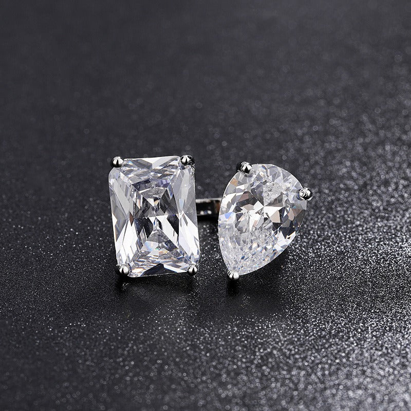 18K Gold Geometric Two-Stone Open Ring Asymmetrical Toi et Moi Ring