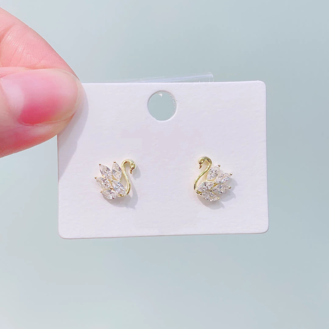 S925 Sterling Silver Elegant Swan Stud Earrings Marquise CZ Feather Design