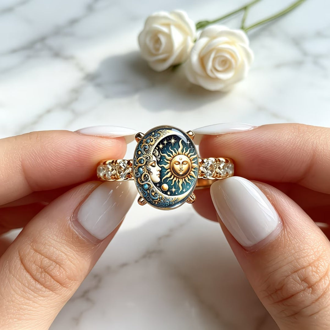 18K Gold Vintage Sun & Moon Ring Mysterious Celestial Art Ring