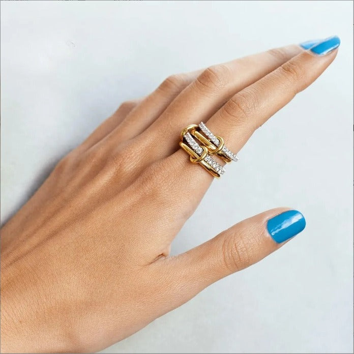 Interlocking Four-Row Stacked Ring