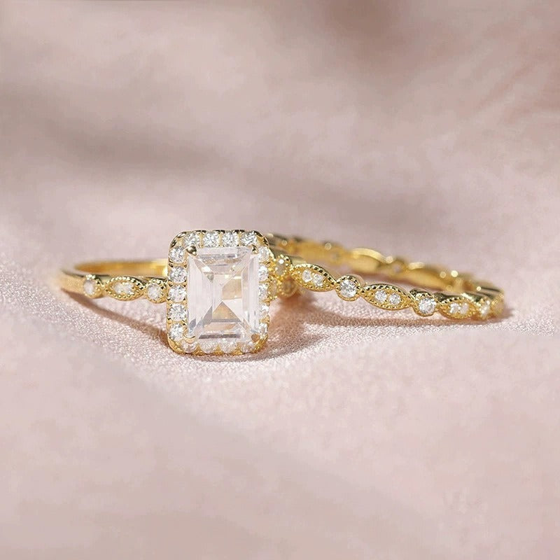 「Vintage Emerald Cut」18K Gold/Platinum Stackable Bridal Ring Set