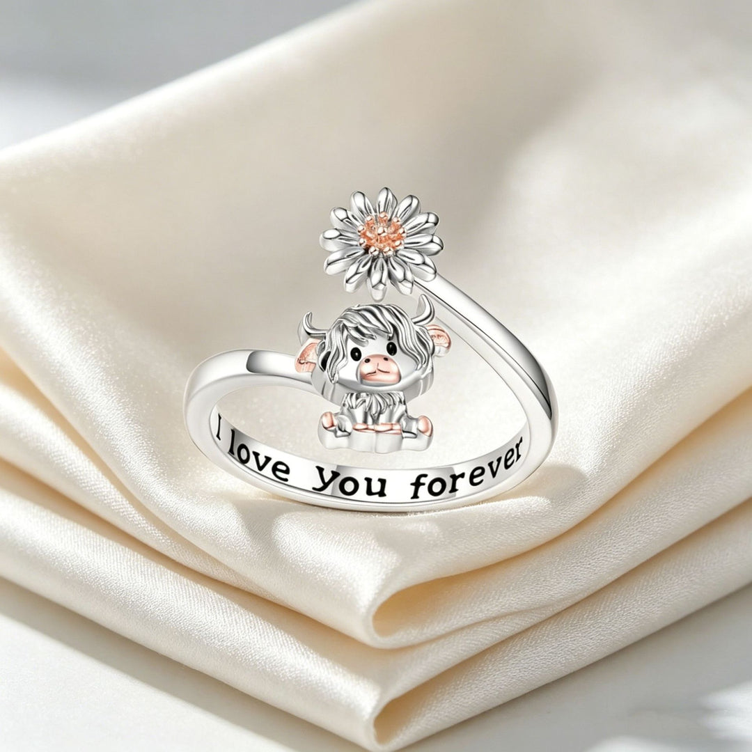 Two-Tone Scottish Highland Cow Daisy Adjustable Open Ring