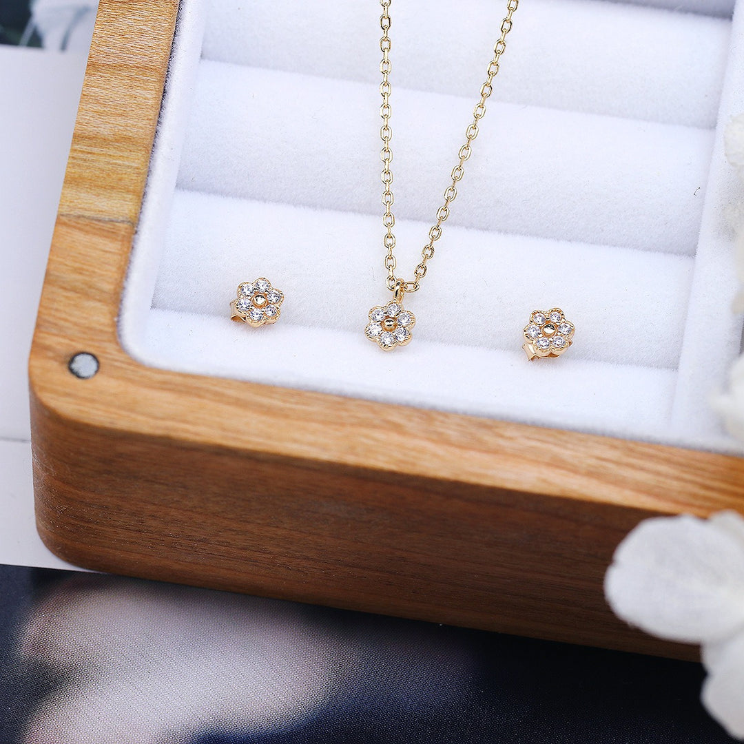 14K Gold Daisy Jewelry Set