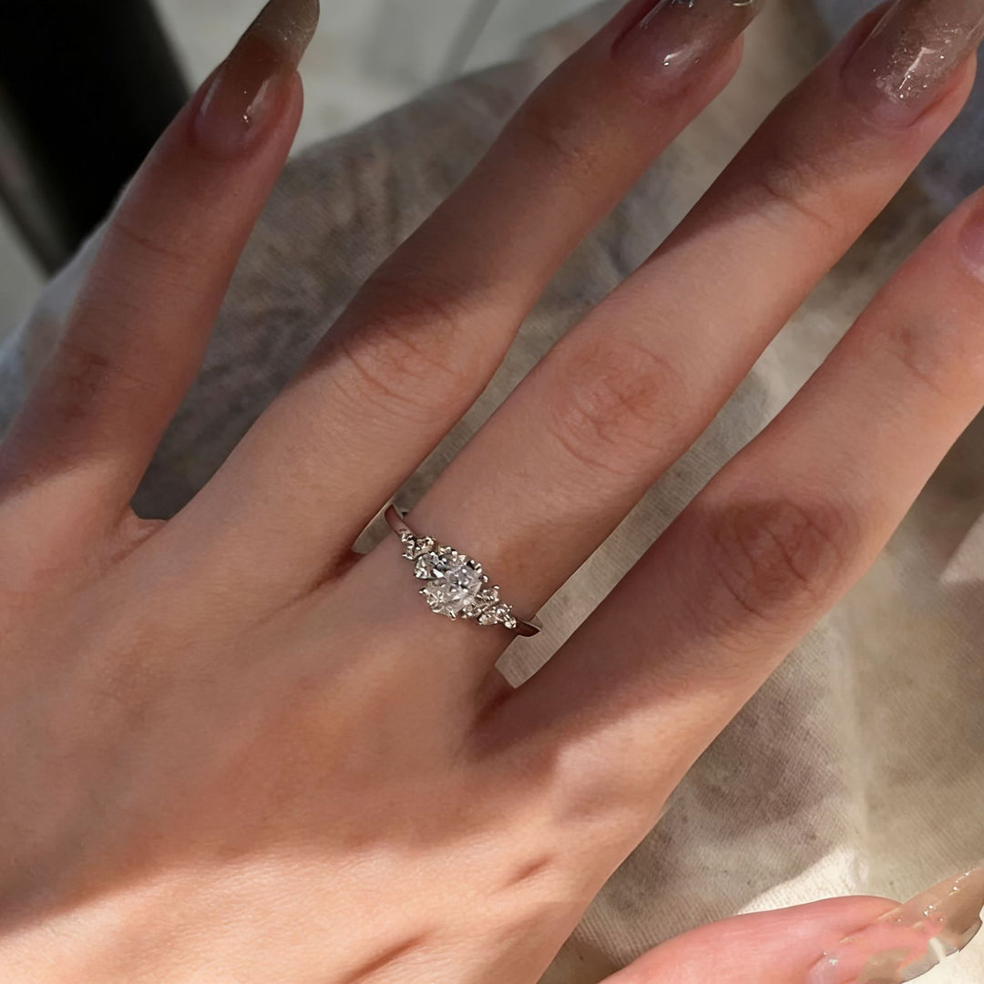 Starlight Vow Two-Tone Oval Cluster Open Ring
