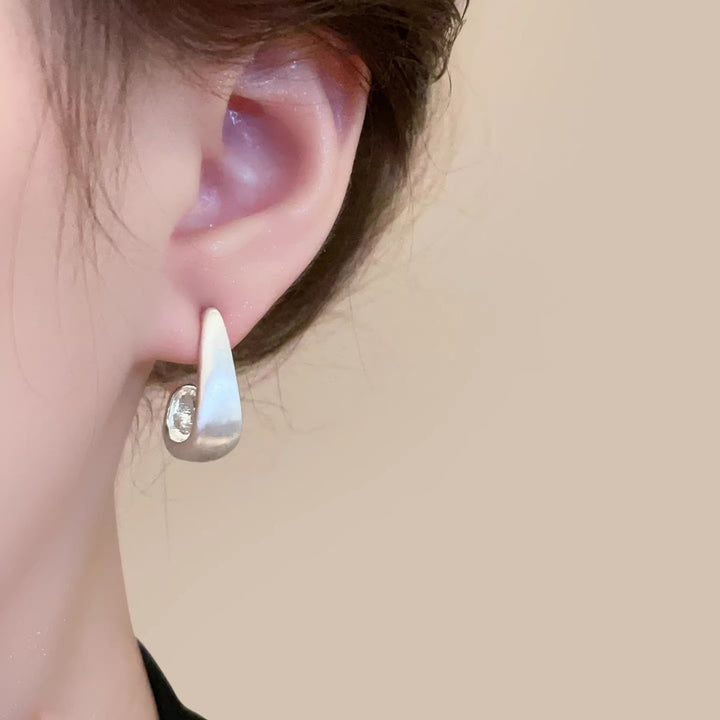 Vintage U-Shape Pearl Tassel Earrings